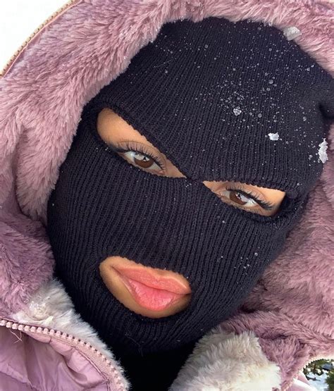 Mega Ski Mask Girl Uncensored aka @skimaskgirluncensored